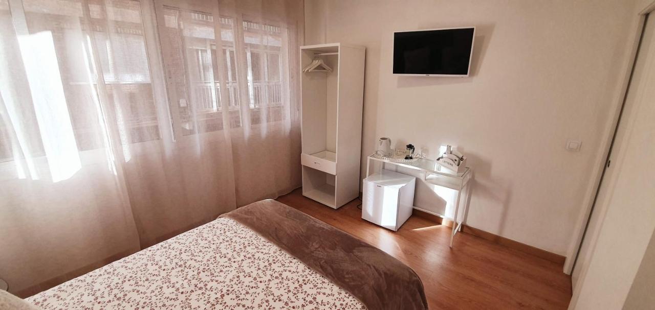 Fan Rooms Gálvez Málaga Buitenkant foto